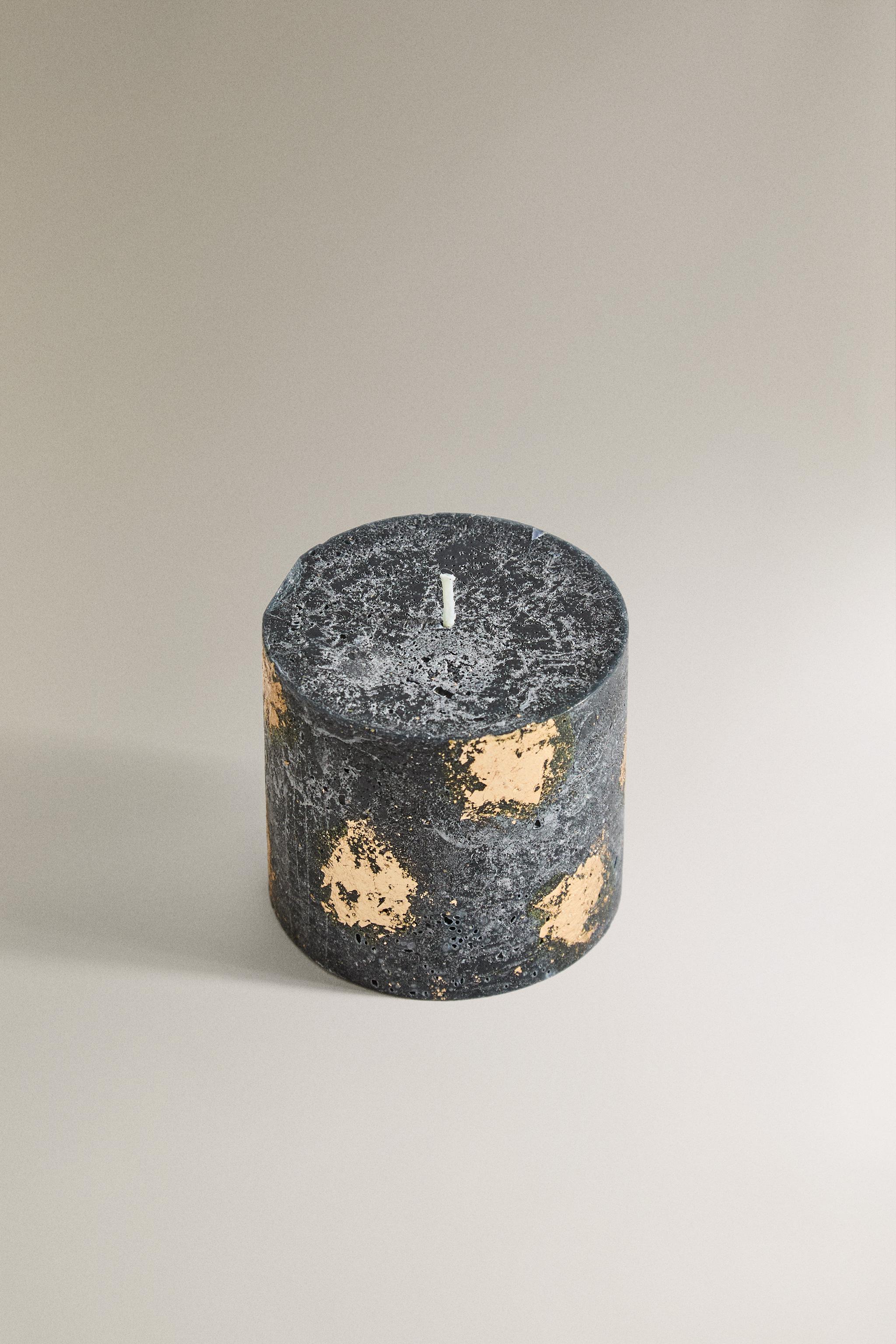 WINTER CYPRESS SMALL CYLINDRICAL SCENTED CANDLE